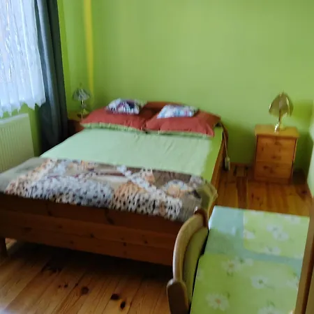 Goscinne U Basi Guest house Mielno (Koszalin)